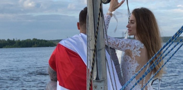 Романтическая прогулка на яхте